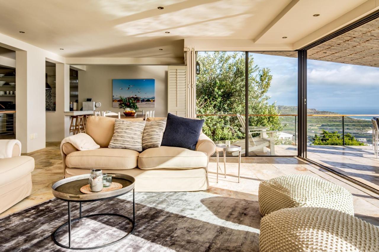 Ocean's Horizon Villa Scarborough Exterior foto